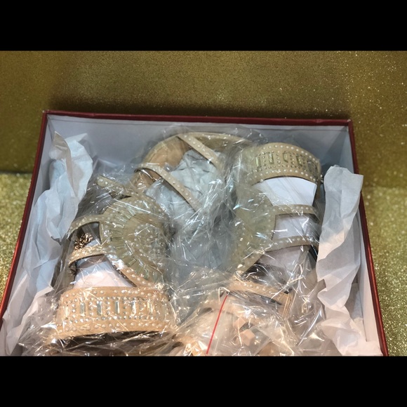 Beige statement sandals. Brand new with box. - Picture 3 of 5